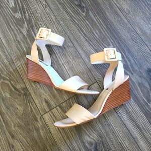 Open toe sandals with ankle strap